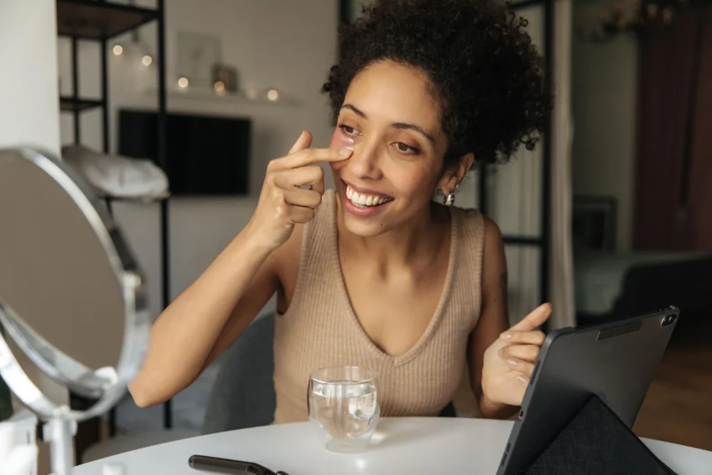 skincare inteligente como cuidar da pele mesmo com uma rotina corrida mulher cuidados pele rotina co