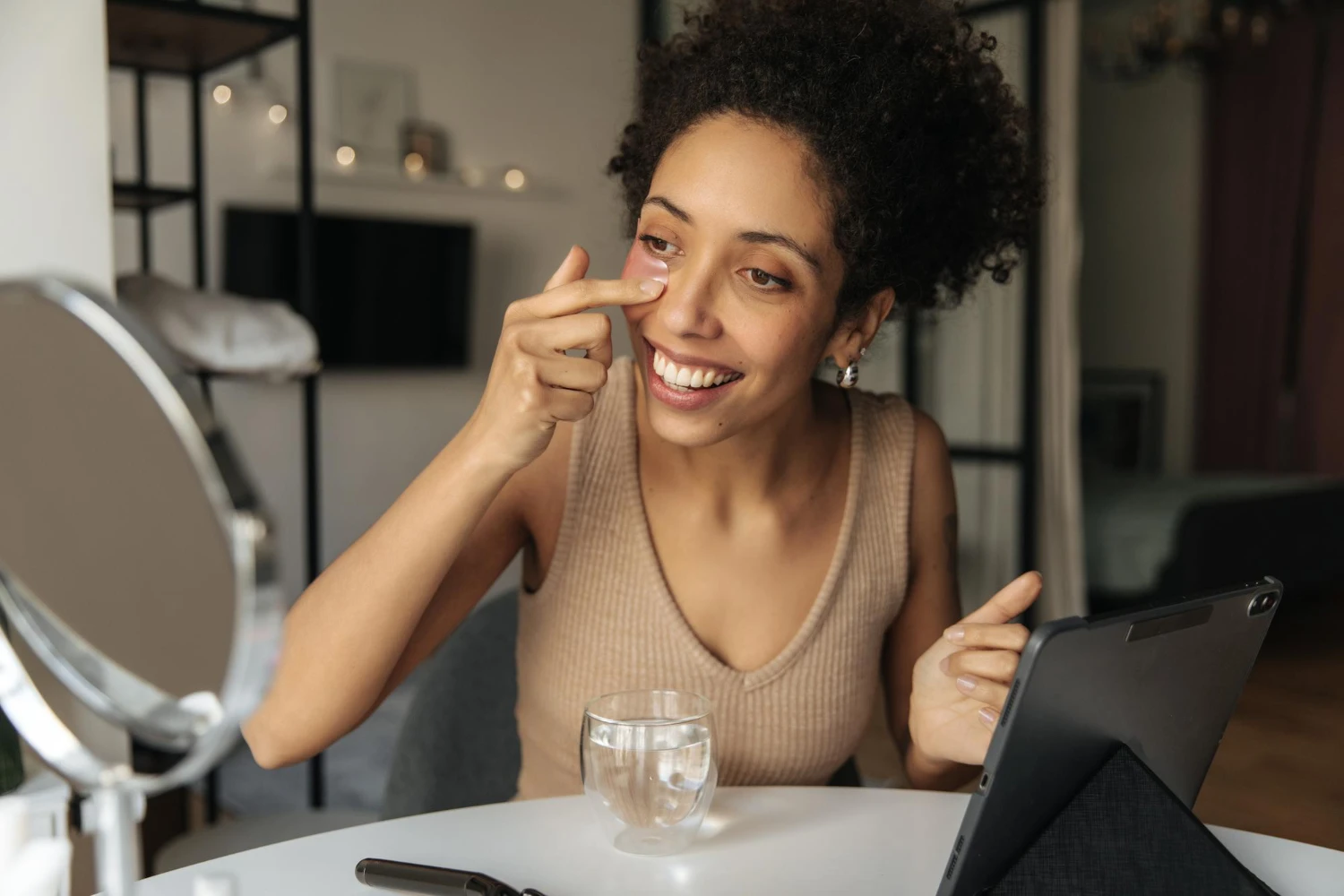 skincare inteligente como cuidar da pele mesmo com uma rotina corrida mulher cuidados pele rotina co